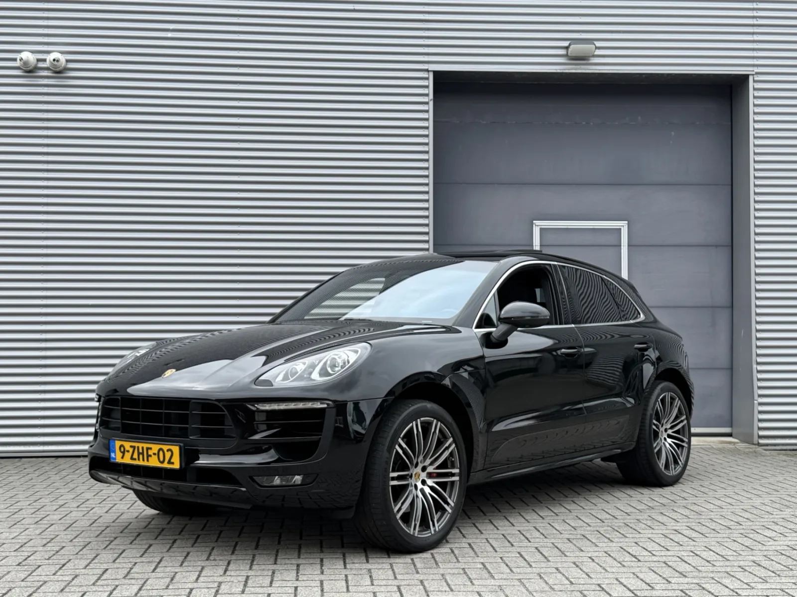 Porsche Macan (2015) — foto 1