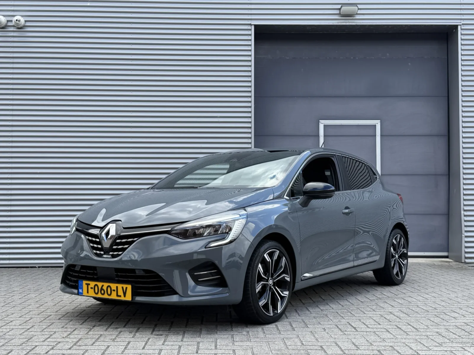 Renault Clio (2021) — foto 1
