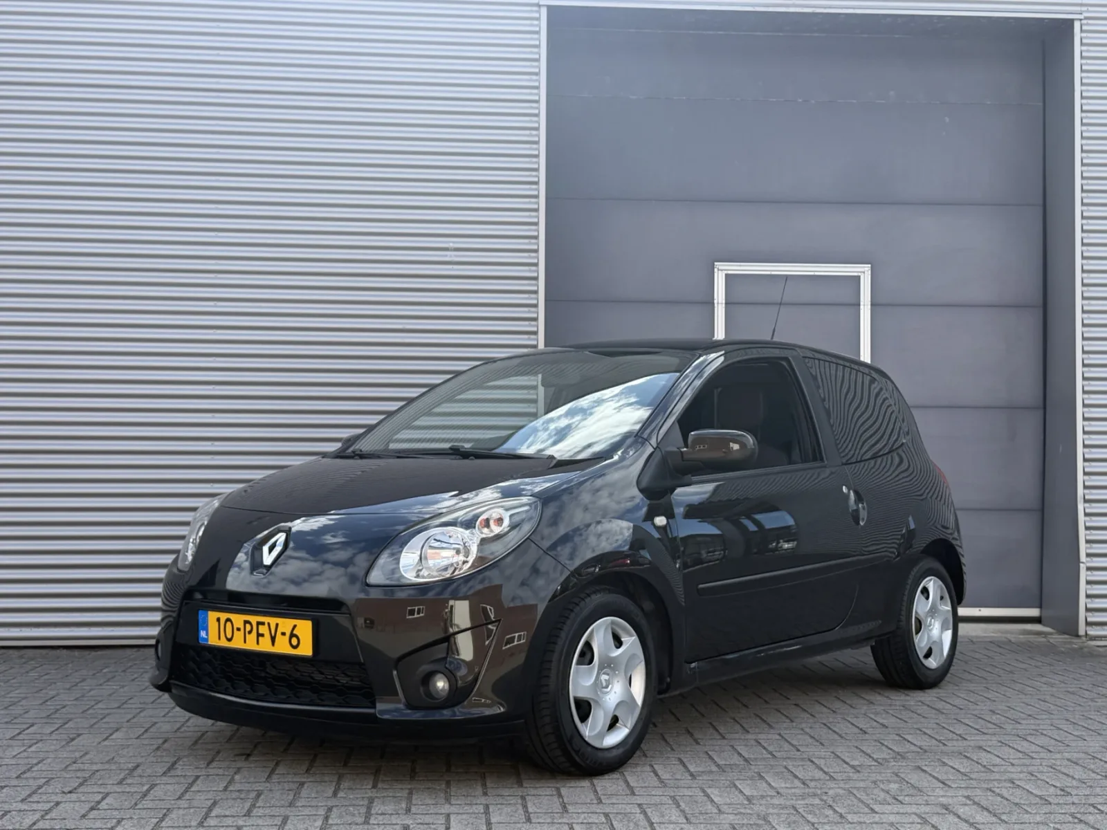 Renault Twingo (2011) — foto 1