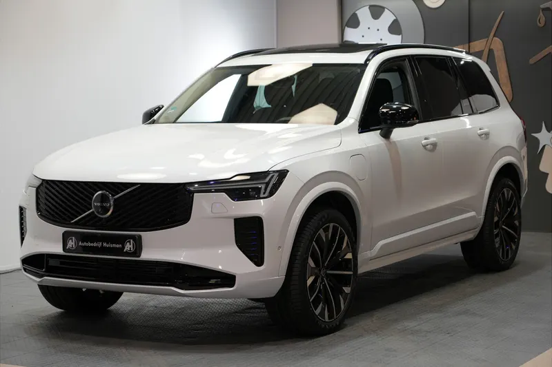 Volvo XC90 (2025)