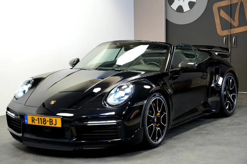 Porsche 911 (2022)