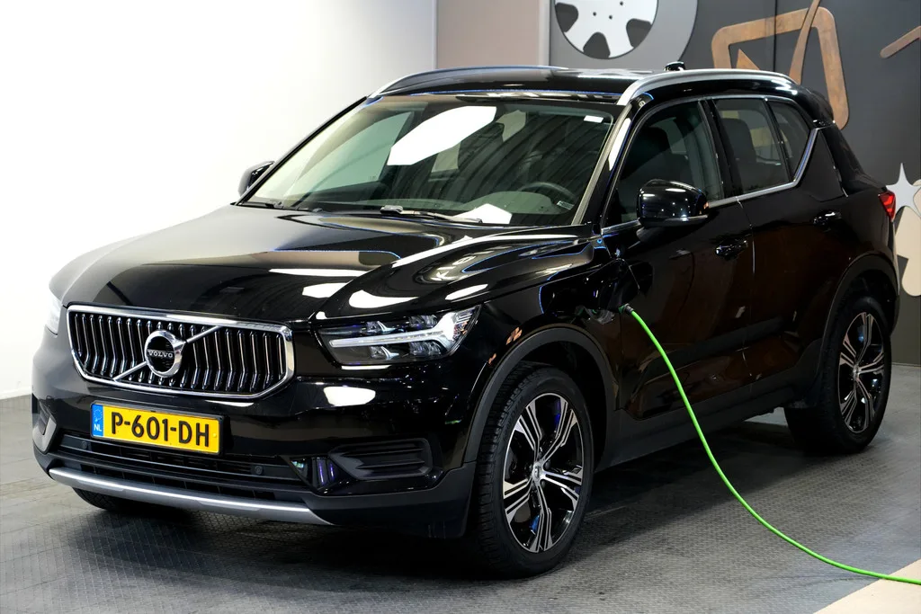 Volvo XC40 (2022) — foto 1
