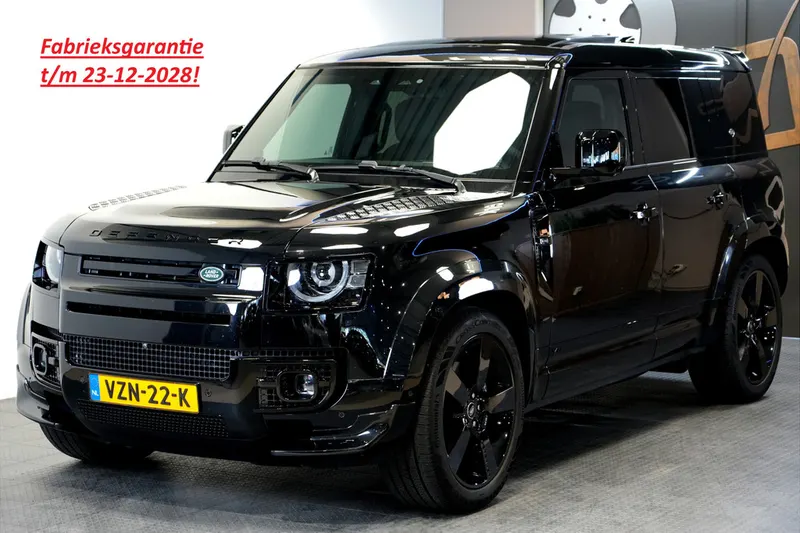 Land Rover Defender (2023)
