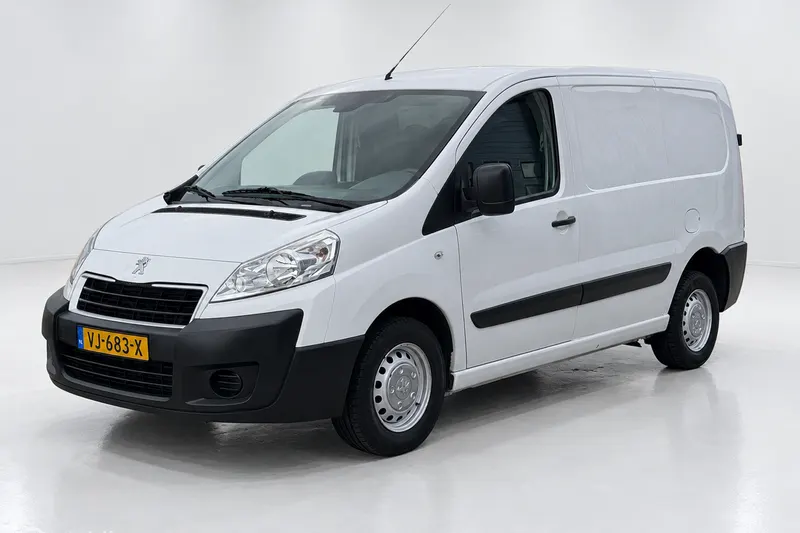 Peugeot Expert (2014)