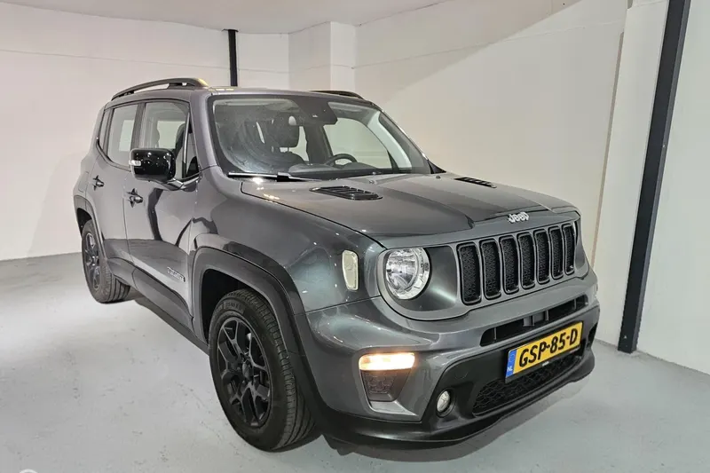 Jeep Renegade (2023)