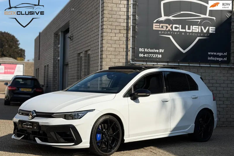 Volkswagen Golf (2025)