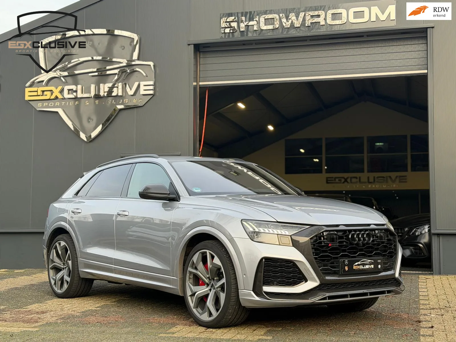 Audi RS Q8 (2019) — foto 1
