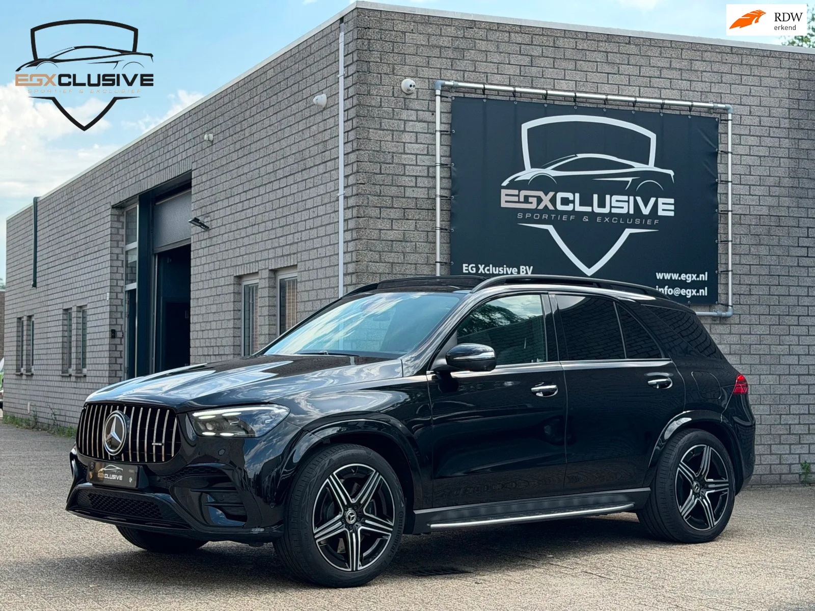 Mercedes-Benz GLE (2024) — foto 1