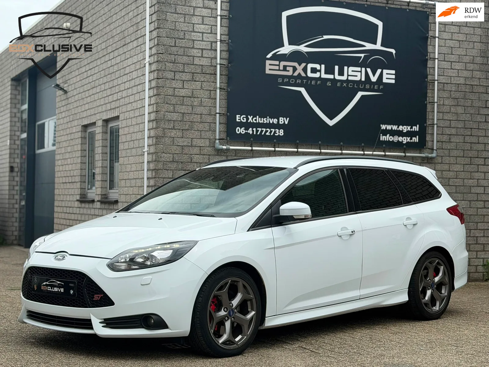 Ford Focus (2013) — foto 1