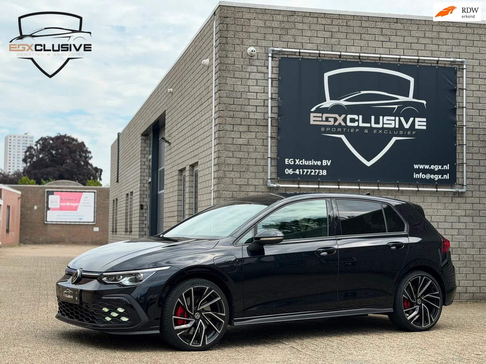 Volkswagen Golf (2020) — foto 1