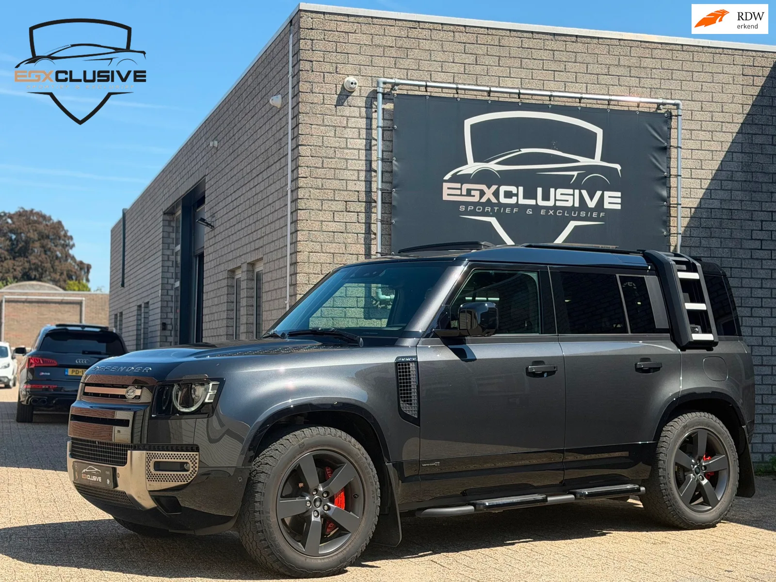 Land Rover Defender (2023) — foto 1