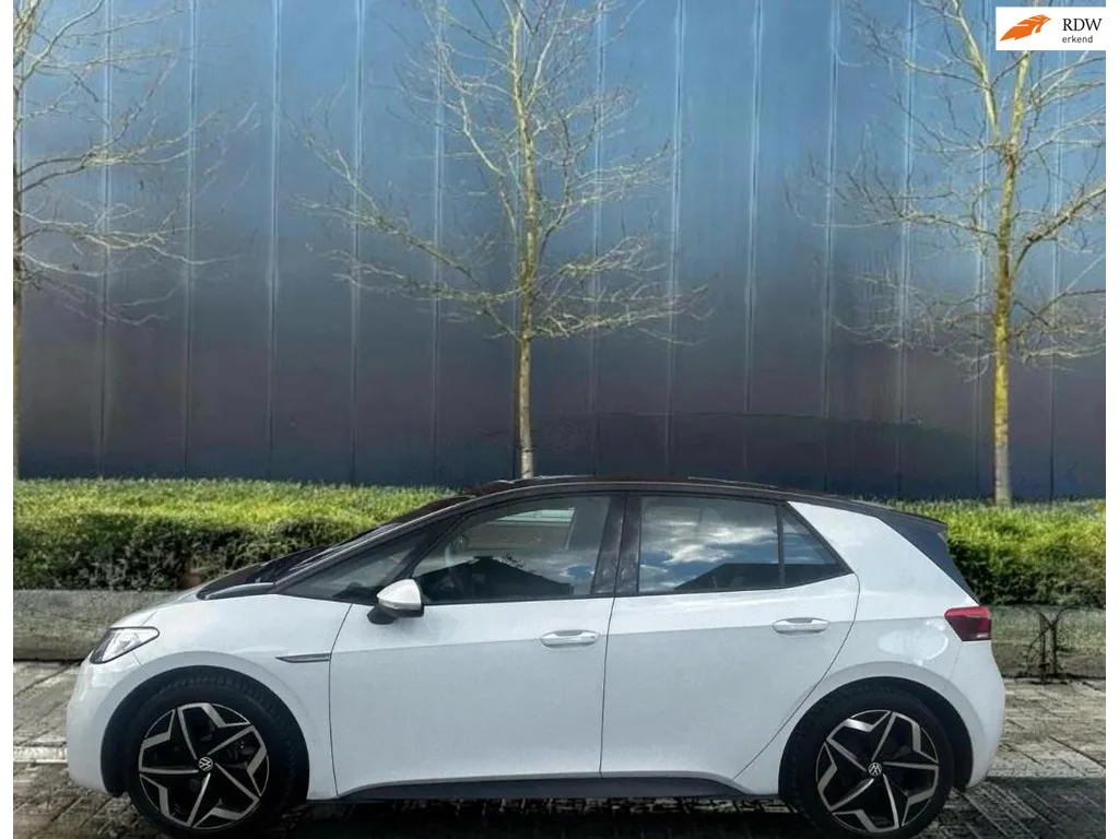 Volkswagen ID.3 (2020) — foto 1