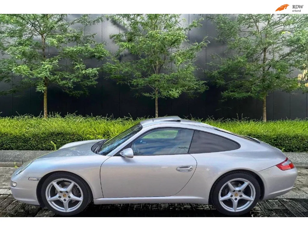 Porsche 911 (2005) — foto 1