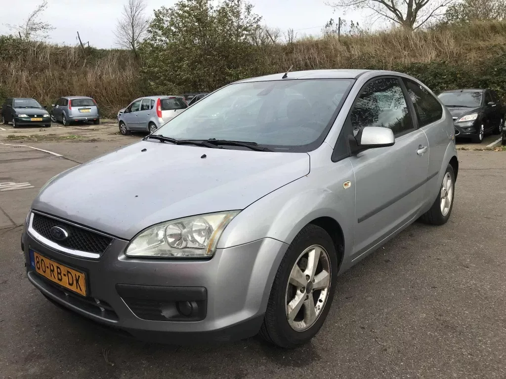 Ford Focus (2005) — foto 1