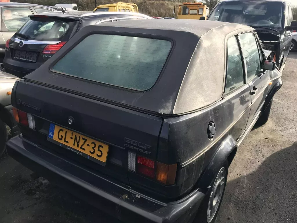 Volkswagen Golf (1993) — foto 1