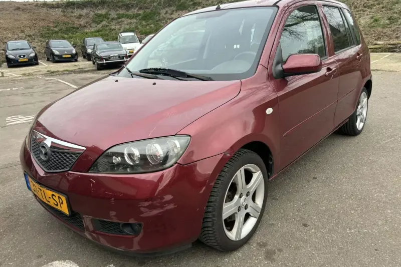 Mazda 2 (2006)