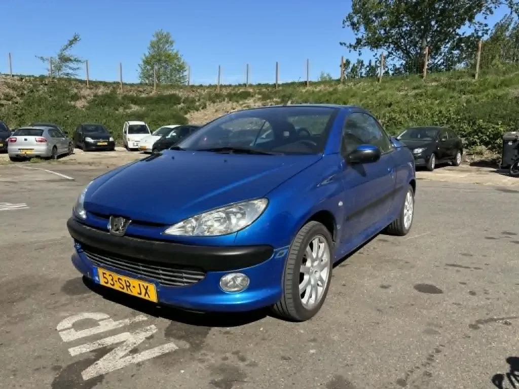 Peugeot 206 (2001) — foto 1