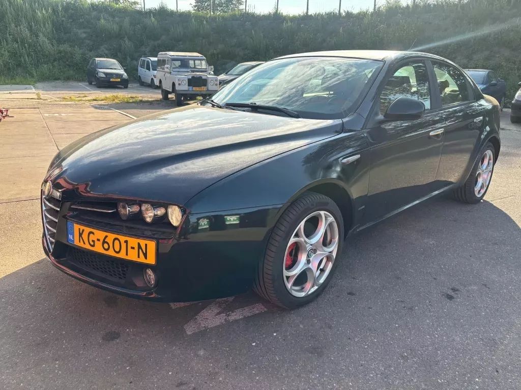 Alfa Romeo 159 (2007) — foto 1