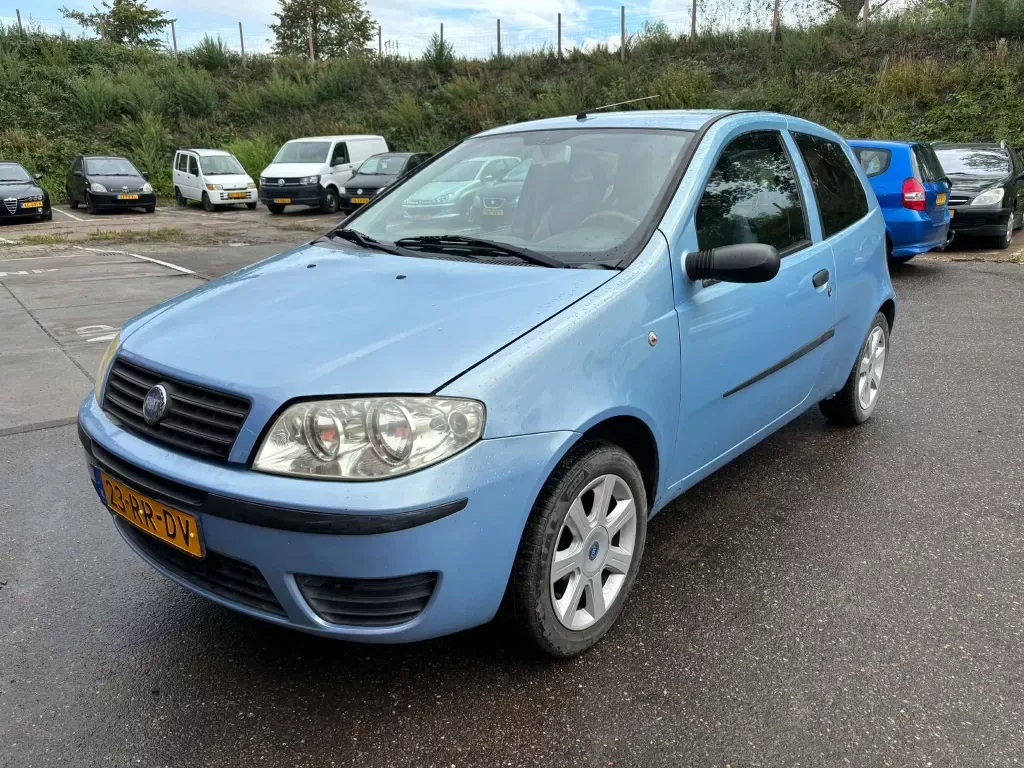 Fiat Punto (2005) — foto 1