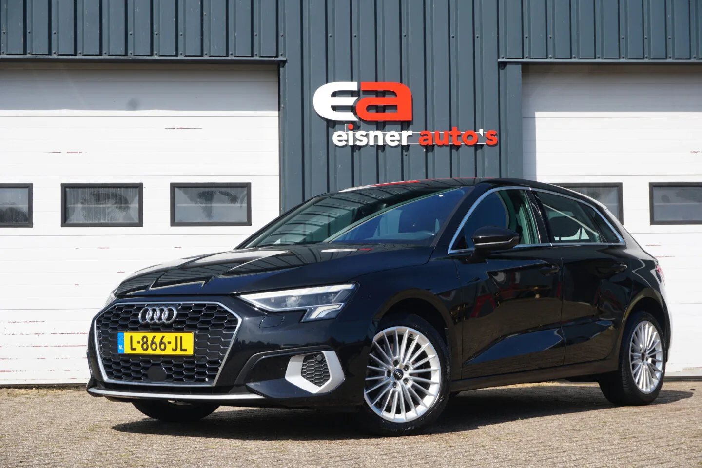 Audi A3 (2021) — foto 1