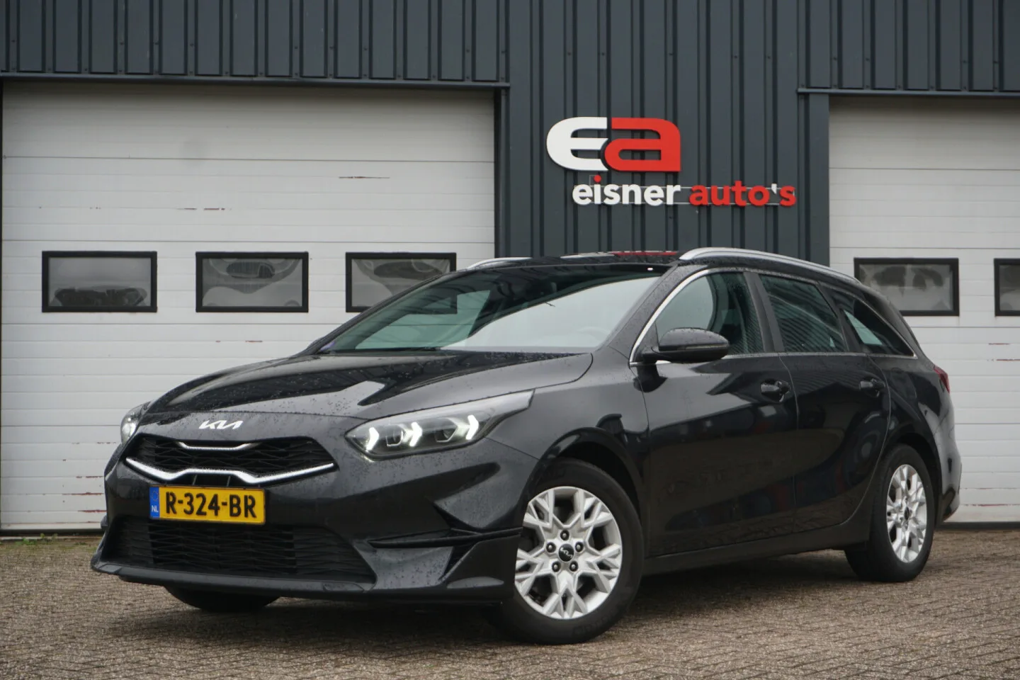 Kia Ceed (2022) — foto 1