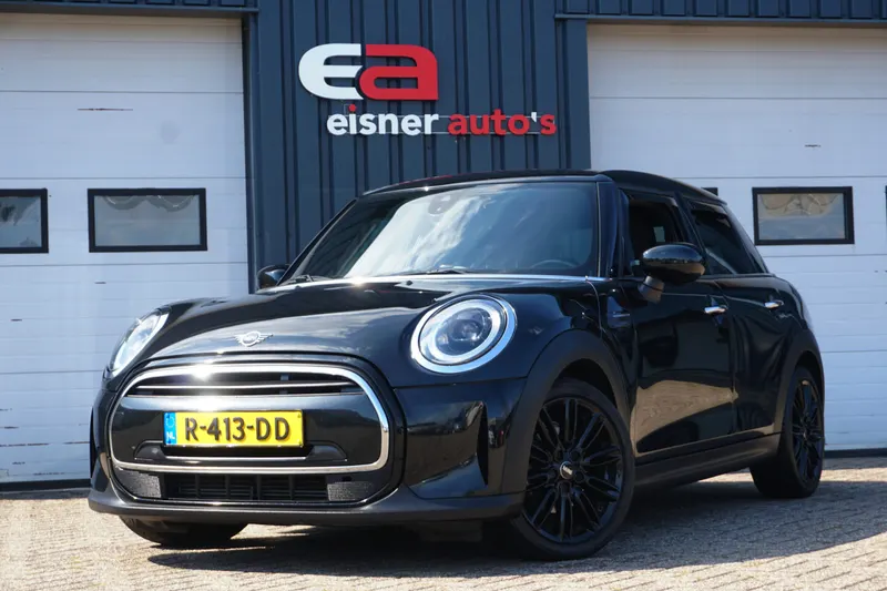 MINI Cooper (2022)