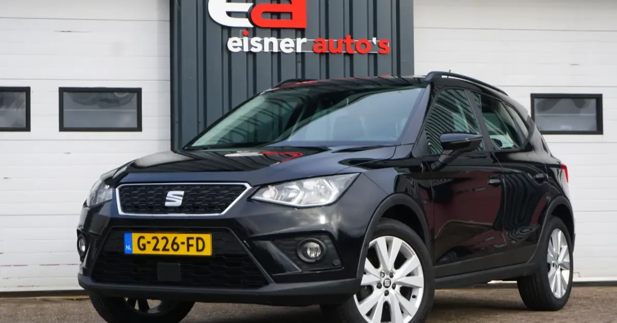 SEAT Arona (2018) — foto 1