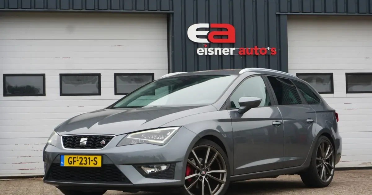 SEAT Leon (2015) — foto 1