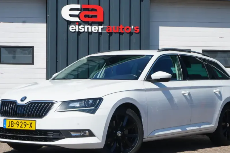 Škoda Superb (2016)