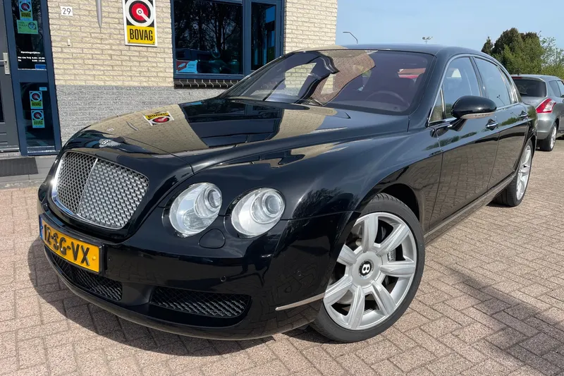 Bentley Continental Flying Spur (2006)