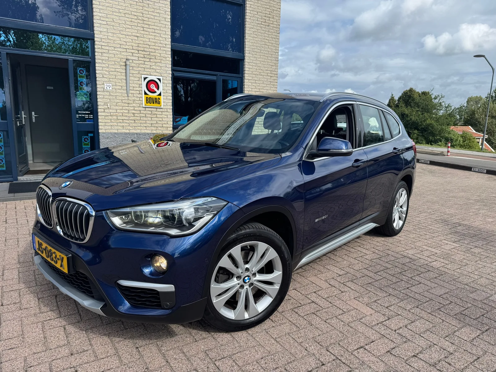 BMW X1 (2016) — foto 1