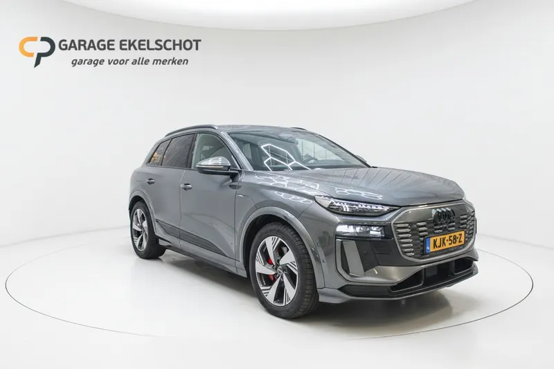 Audi Q6 e-tron (2025)