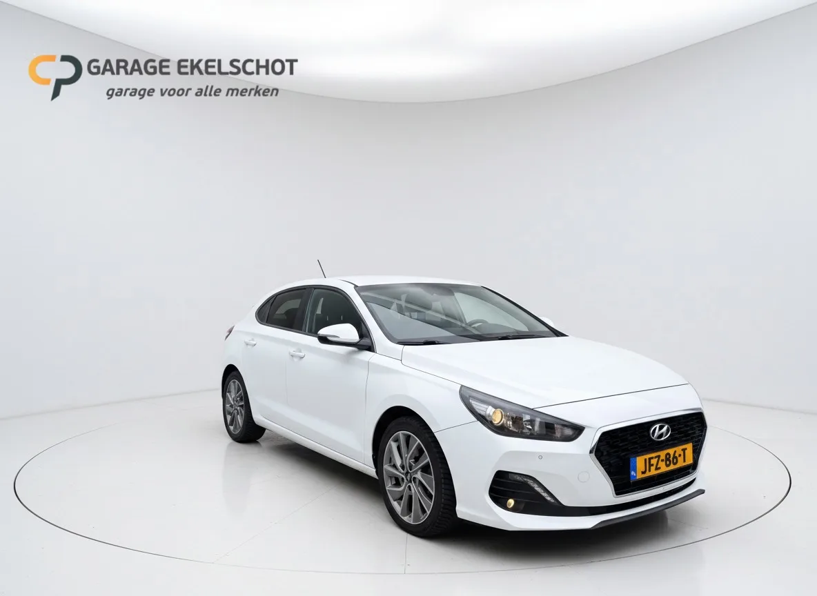 Hyundai i30 (2020) — foto 1