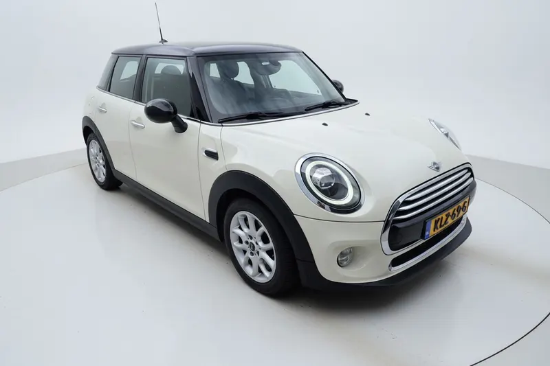 MINI Cooper (2019)