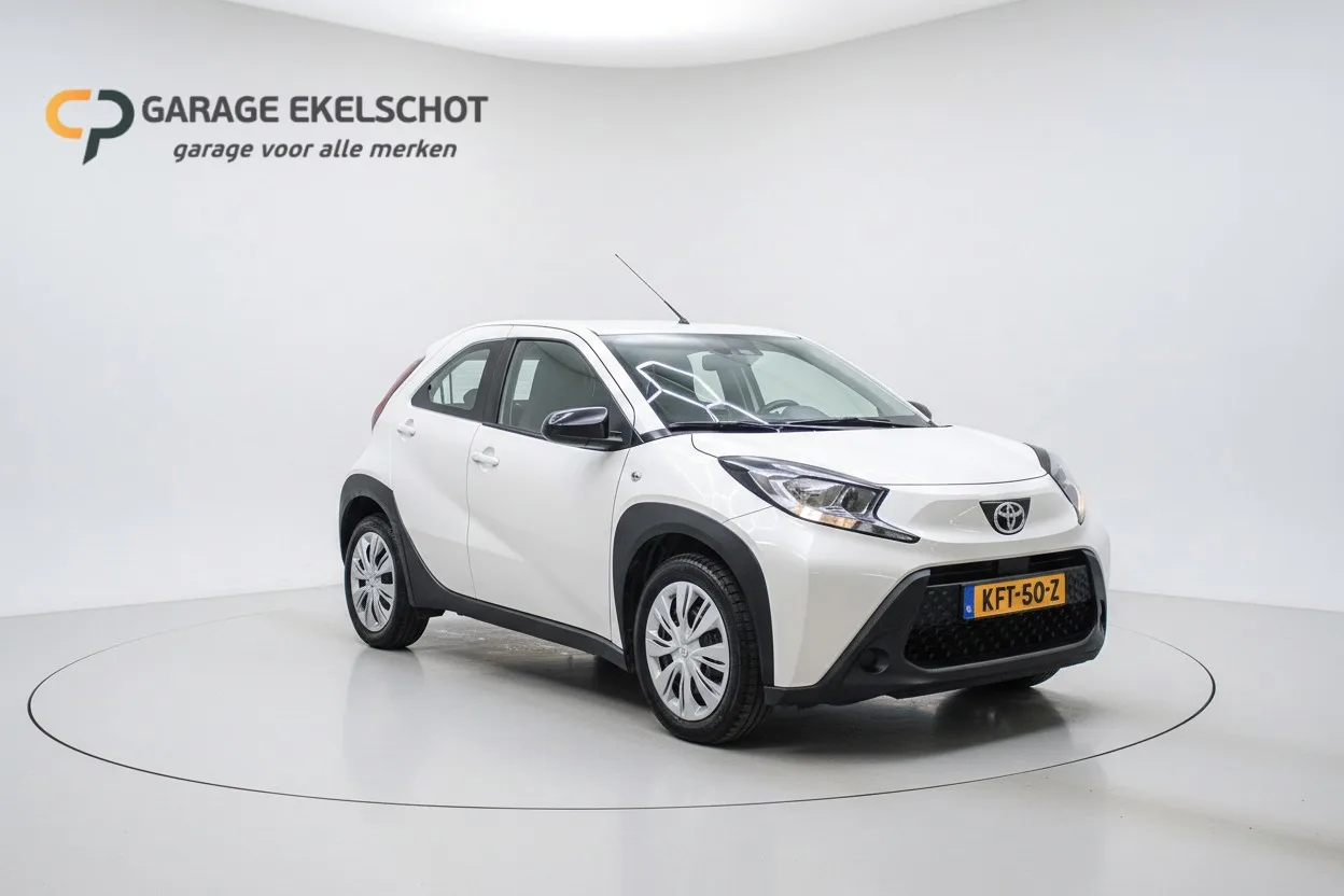 Toyota Aygo X (2022) — foto 1