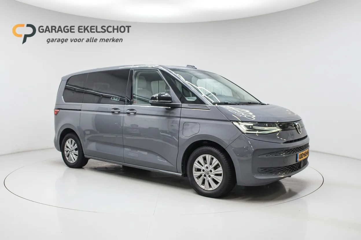 Volkswagen Multivan (2022) — foto 1
