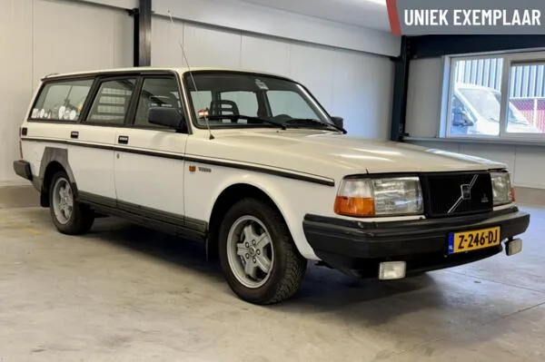 Volvo 240 (1987) — foto 1