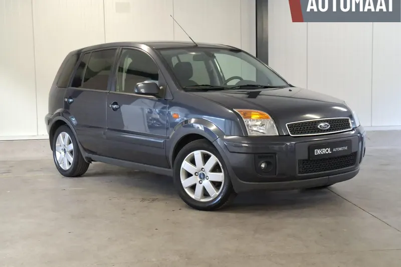 Ford Fusion (2008)
