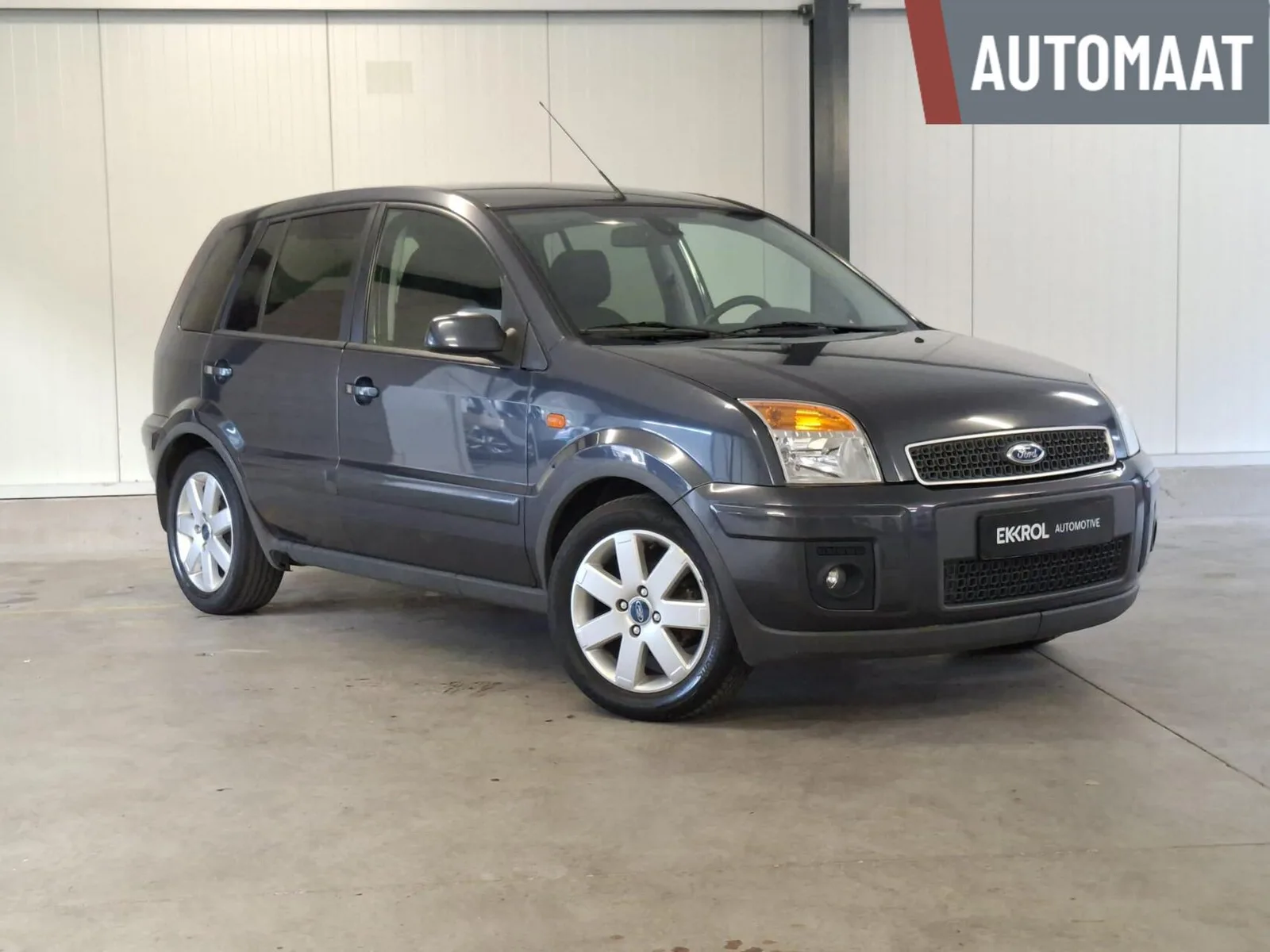 Ford Fusion (2008) — foto 1