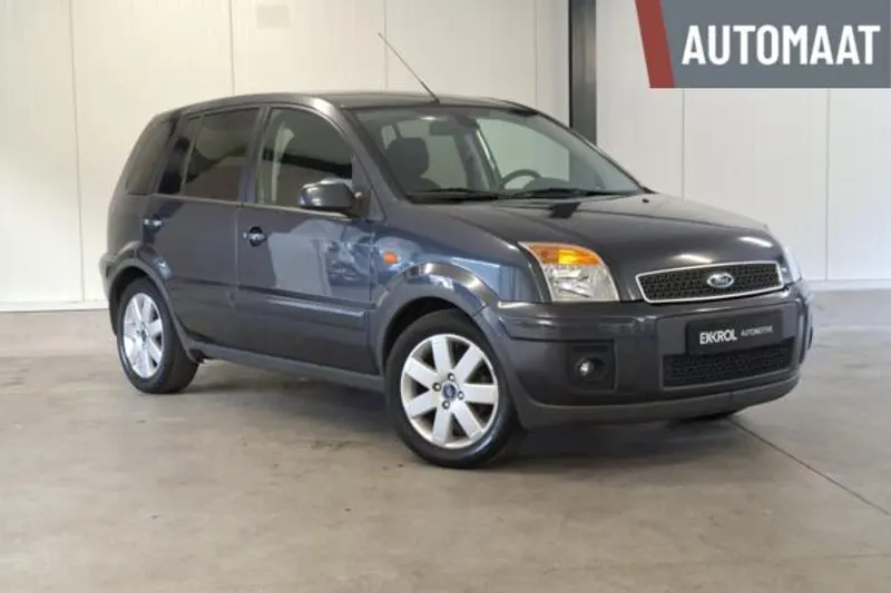 Ford Fusion (2008)