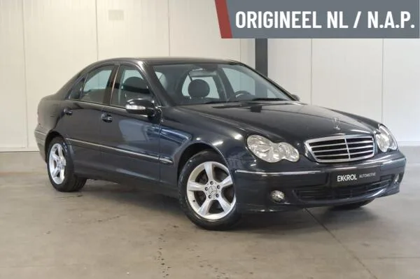 Mercedes-Benz C-Klasse (2006) — foto 1