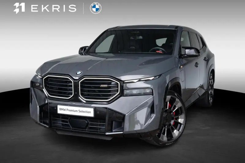 BMW XM (2024)