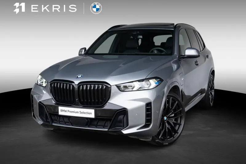BMW X5 (2023)