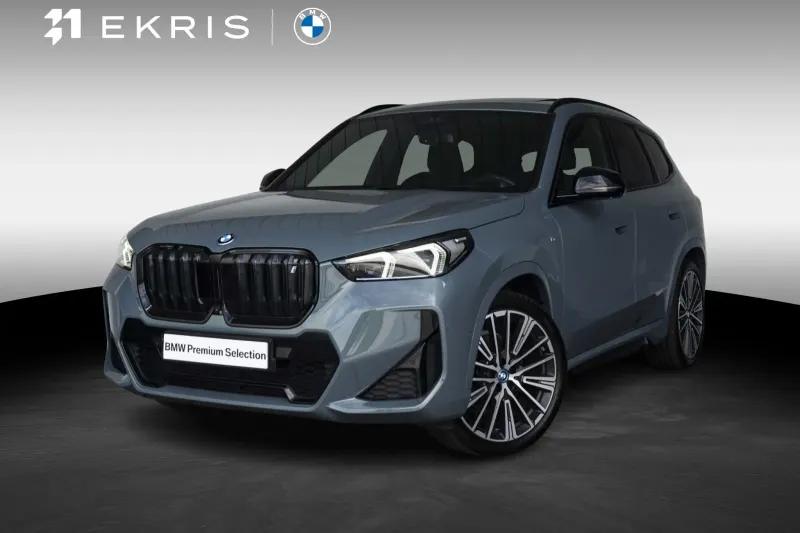 BMW iX1 (2022)