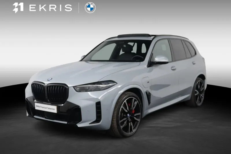 BMW X5 (2023)