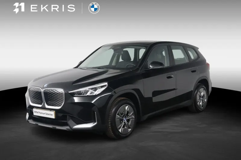 BMW iX1 (2023)