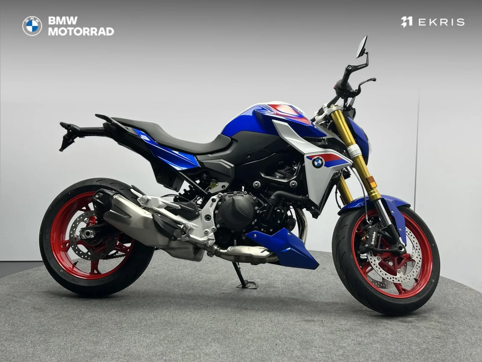 BMW F 900 R (2026) — foto 1