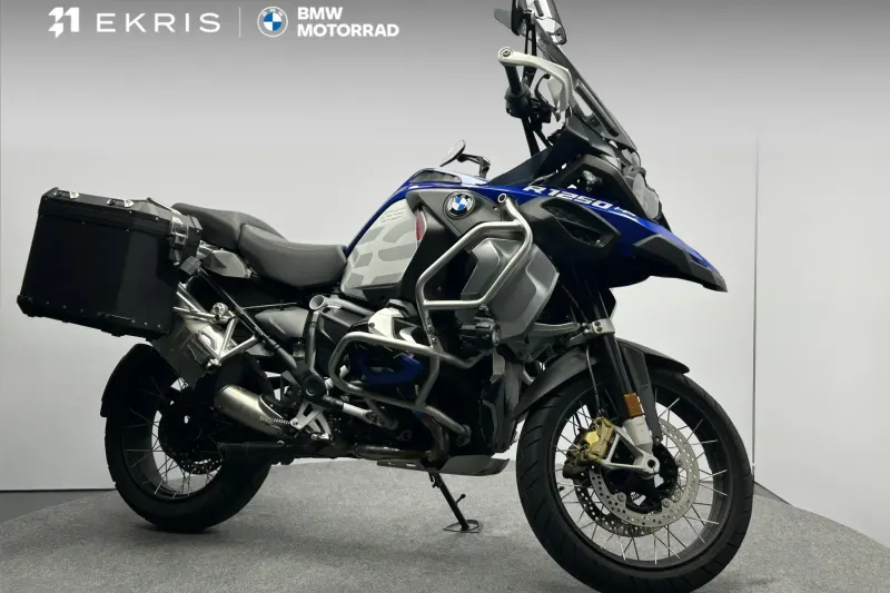 BMW R (2020)