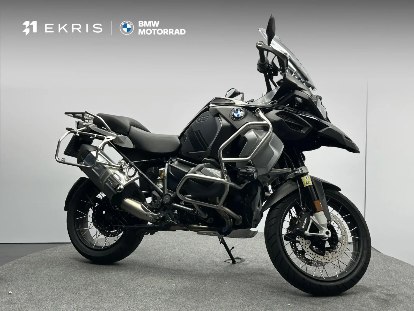 BMW R (2023) — foto 1