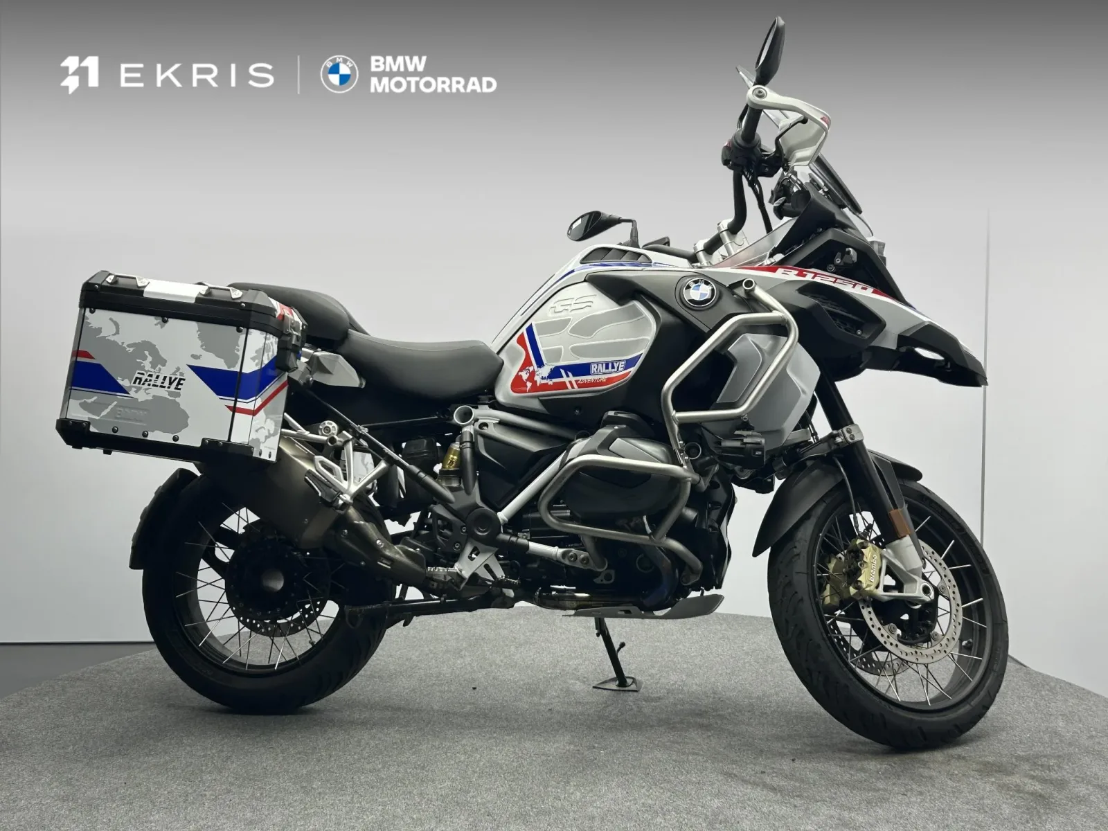 BMW R (2022) — foto 1